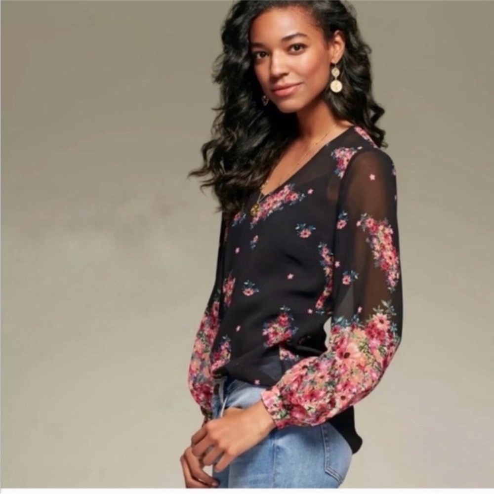 CAbi Blooming Blouse 3594 Semi Sheer Top Size Medium